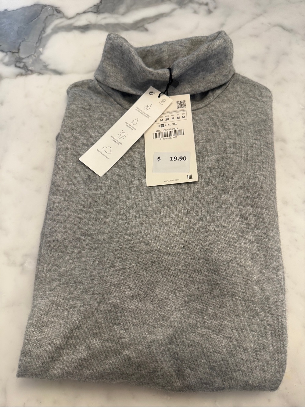 New with Tags Zara Women's Gray Turtleneck Sweater - size M